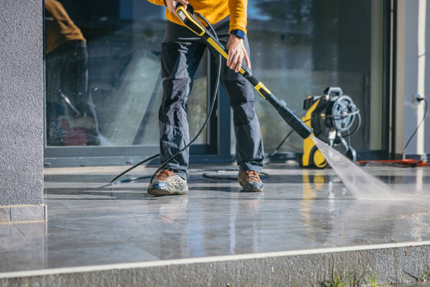 Best Fence Cleaning  in Newark, NJ